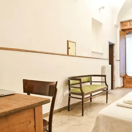 Casa Con L'alcova *